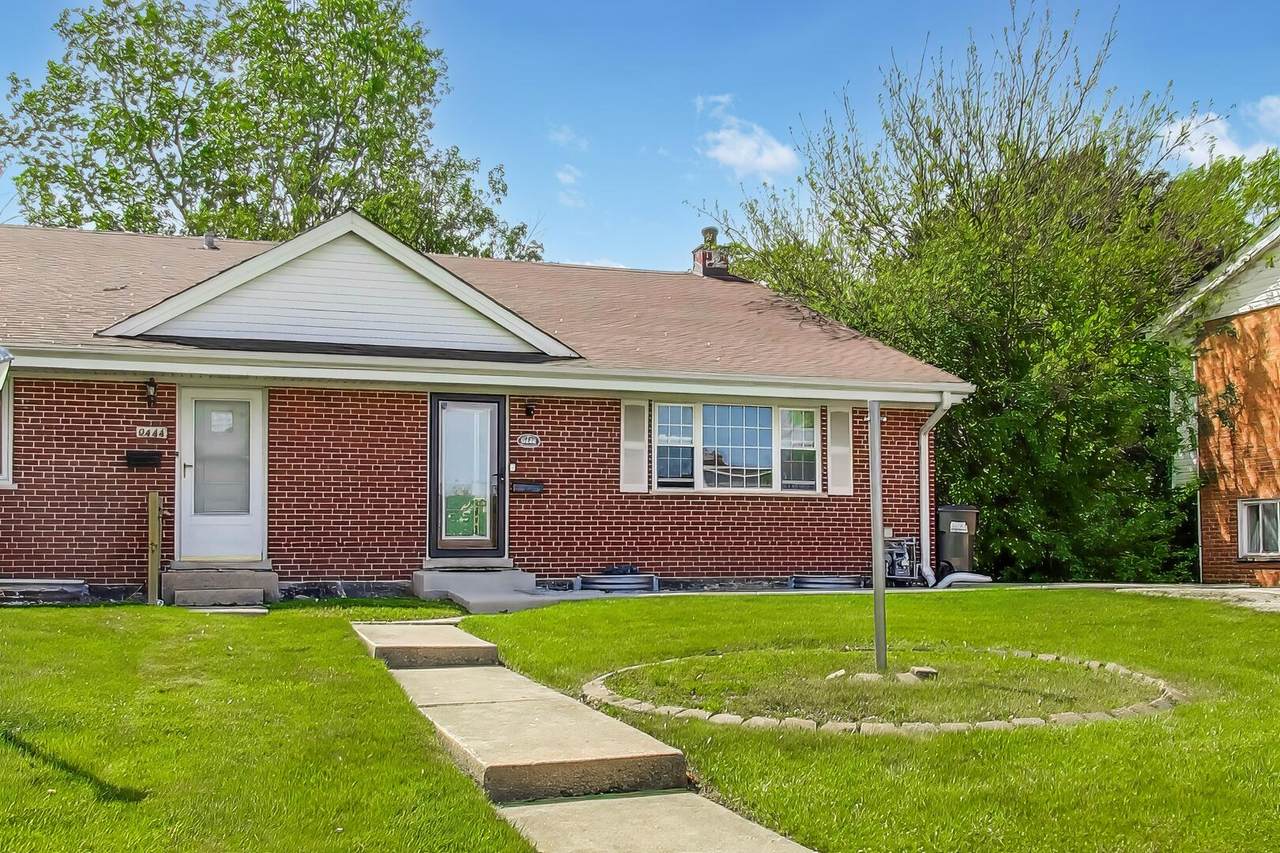 9448 Oak Avenue - Photo 1