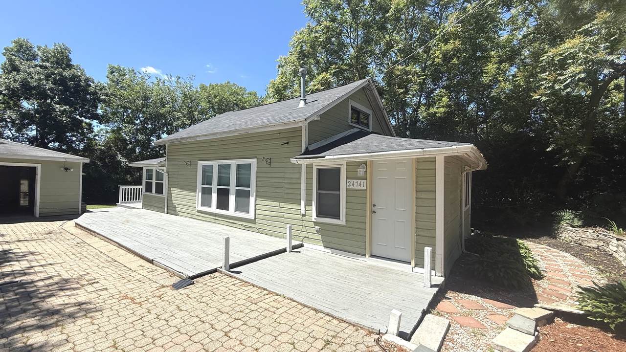 24741 Passavant Avenue - Photo 1