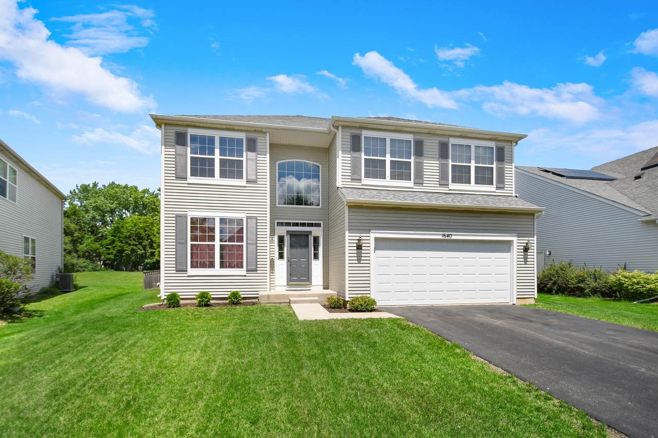 1640 Rose Lane - Photo 1