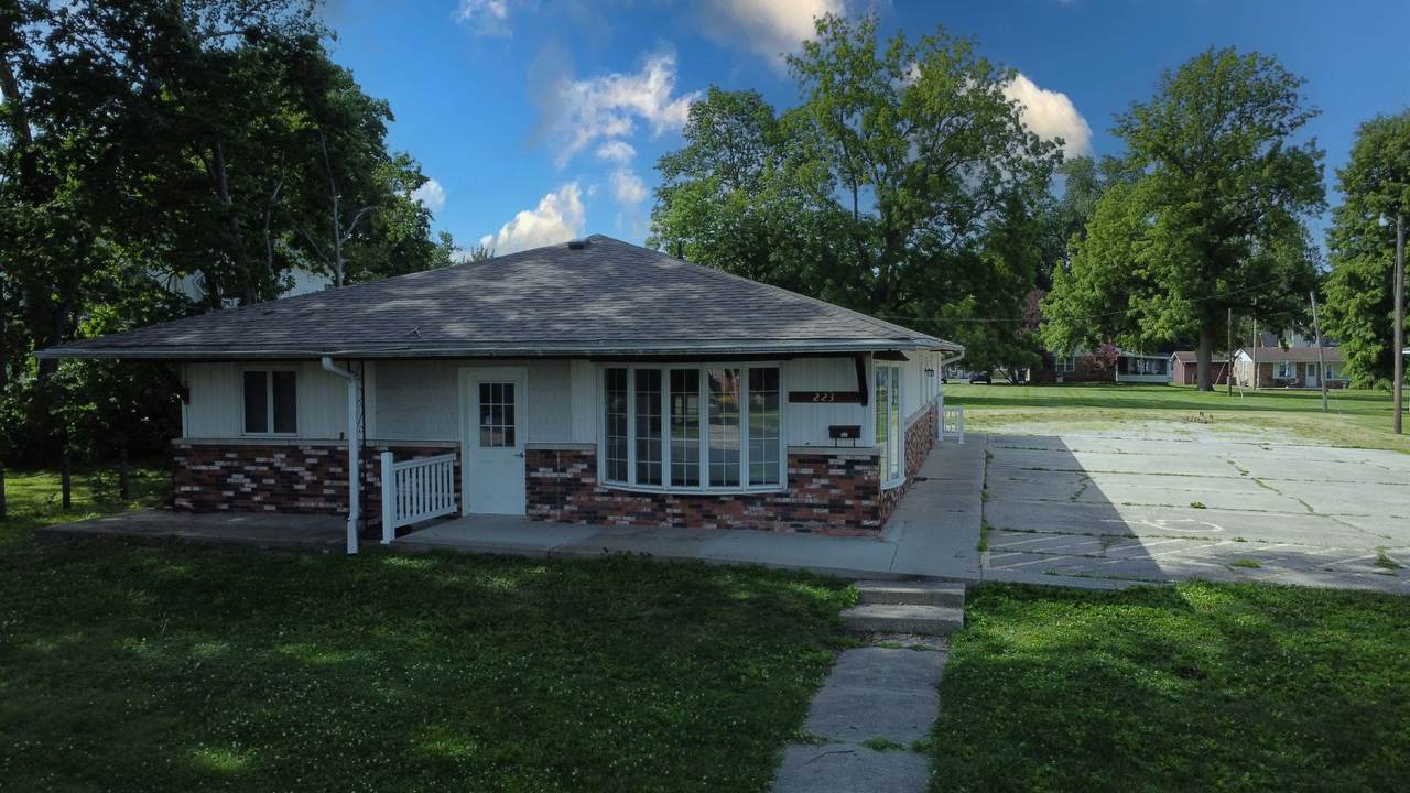 223 Mulberry Street - Photo 1