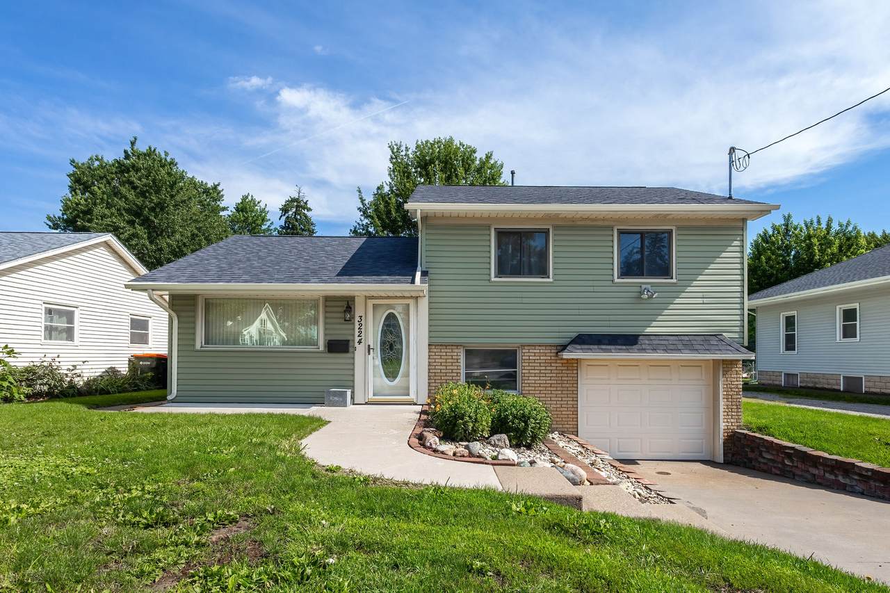 3224 W Locust Street - Photo 1