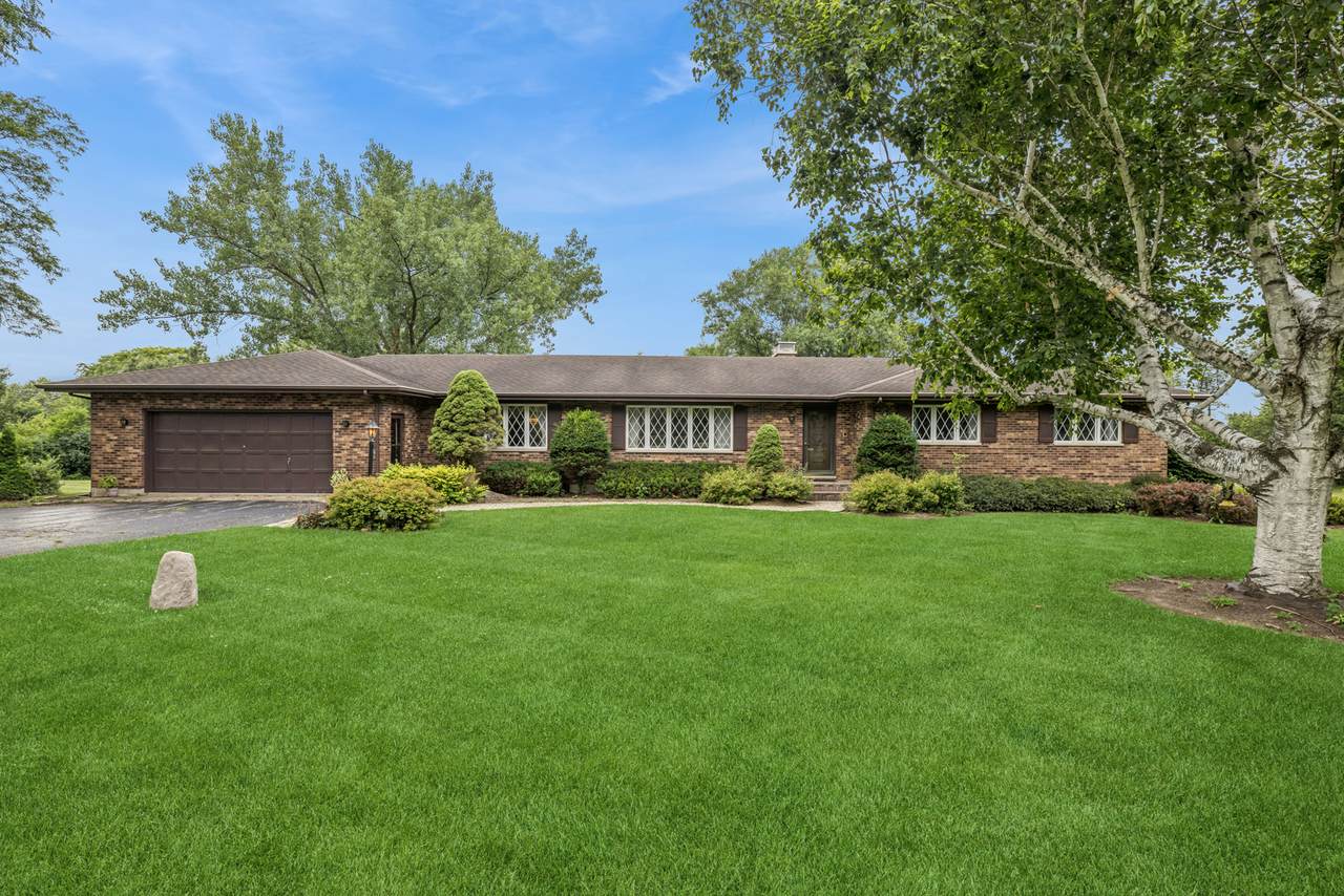 3035 Red Barn Road - Photo 1
