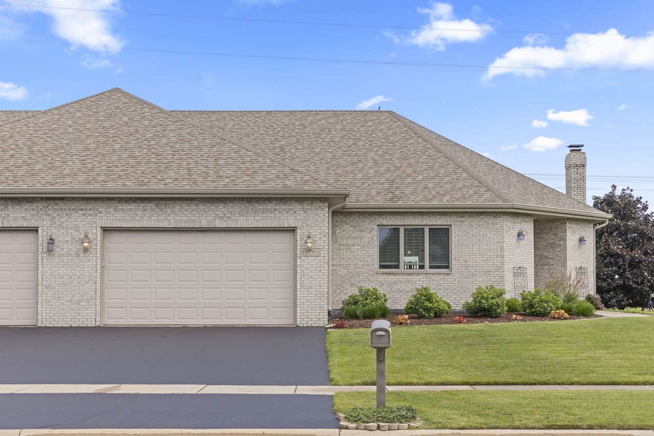 21392 Sea Ray Lane - Photo 1