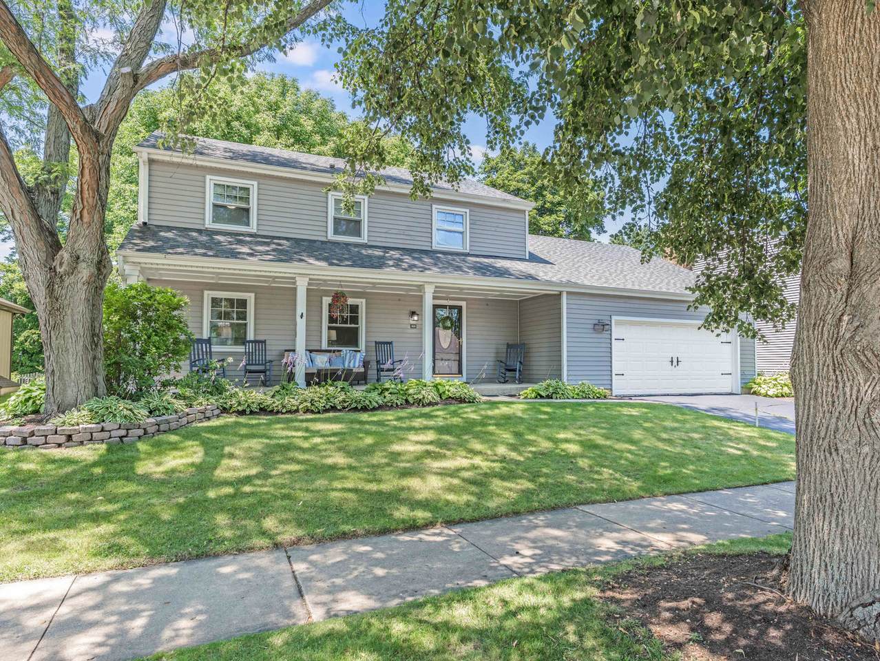 1621 Kenyon Drive - Photo 1