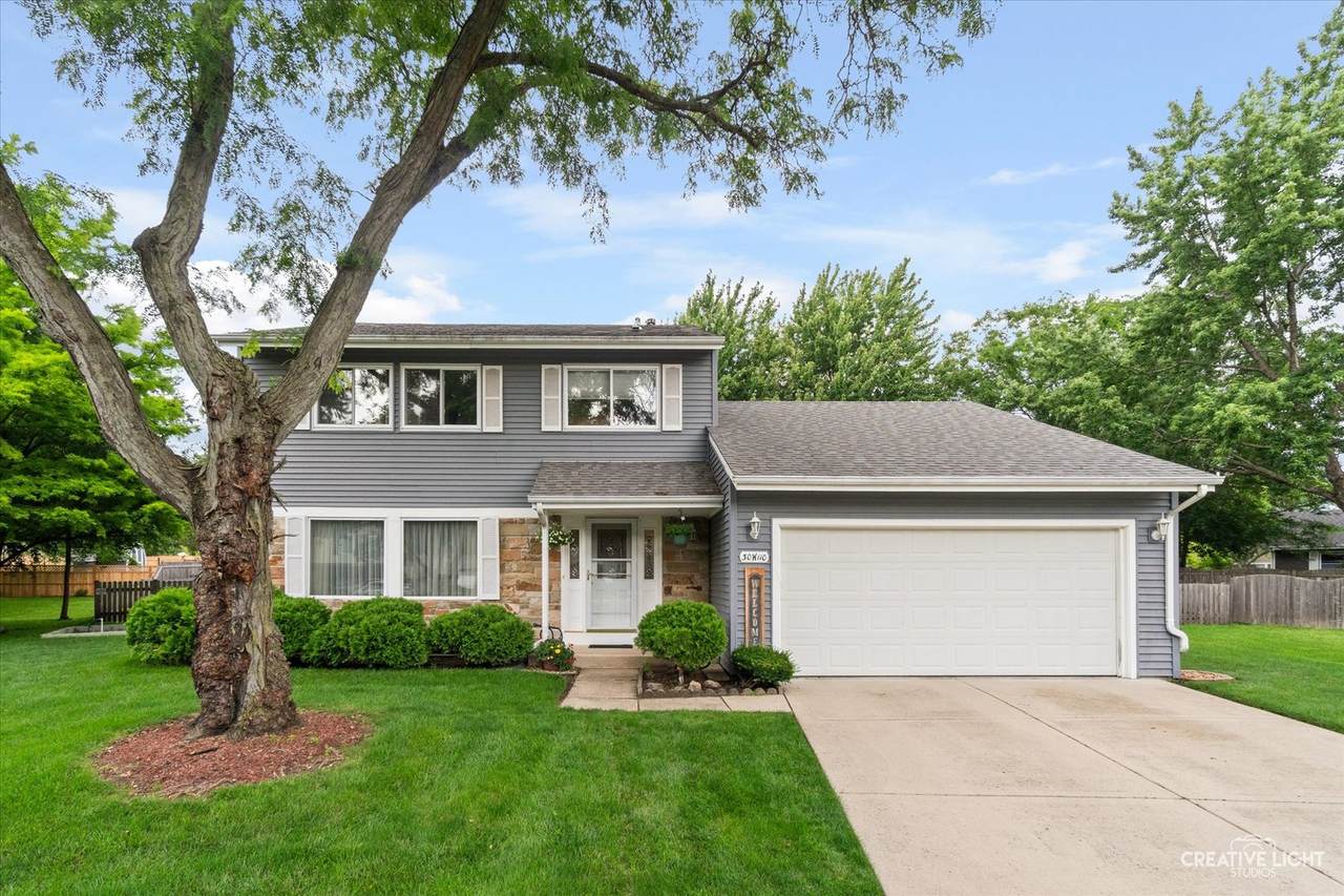 30W110 Avondale Court - Photo 1