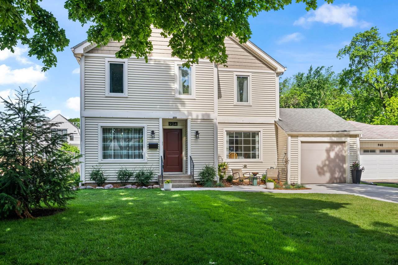 934 Vail Avenue - Photo 1