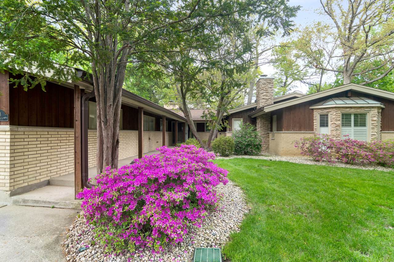 28 Lancaster Lane - Photo 1
