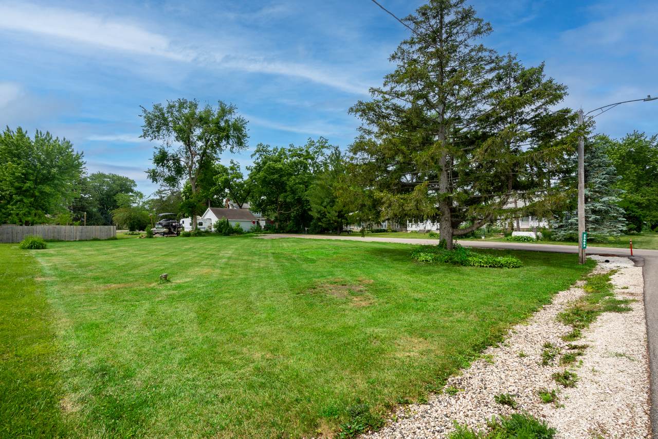 25063 3rd Street - Photo 1