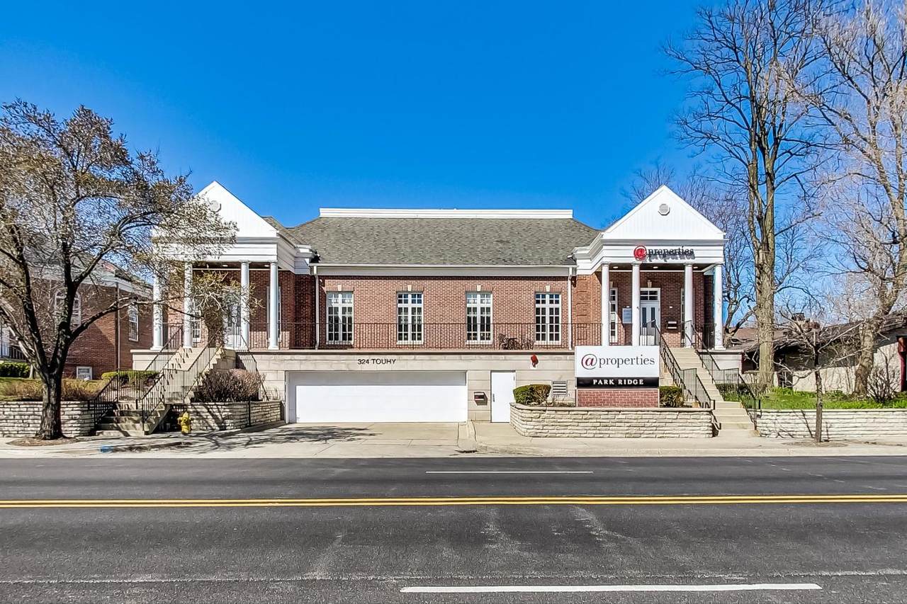 324 Touhy Avenue - Photo 1