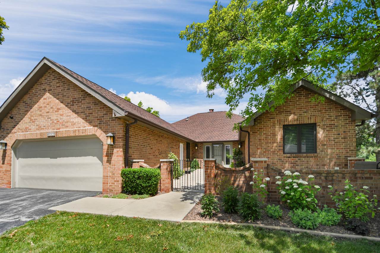 7826 Golf Drive - Photo 1
