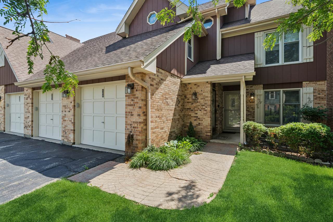 503 Country Lane - Photo 1