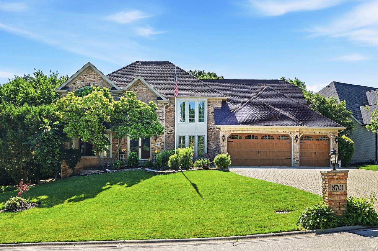 8701 Lake Ridge Drive - Photo 1