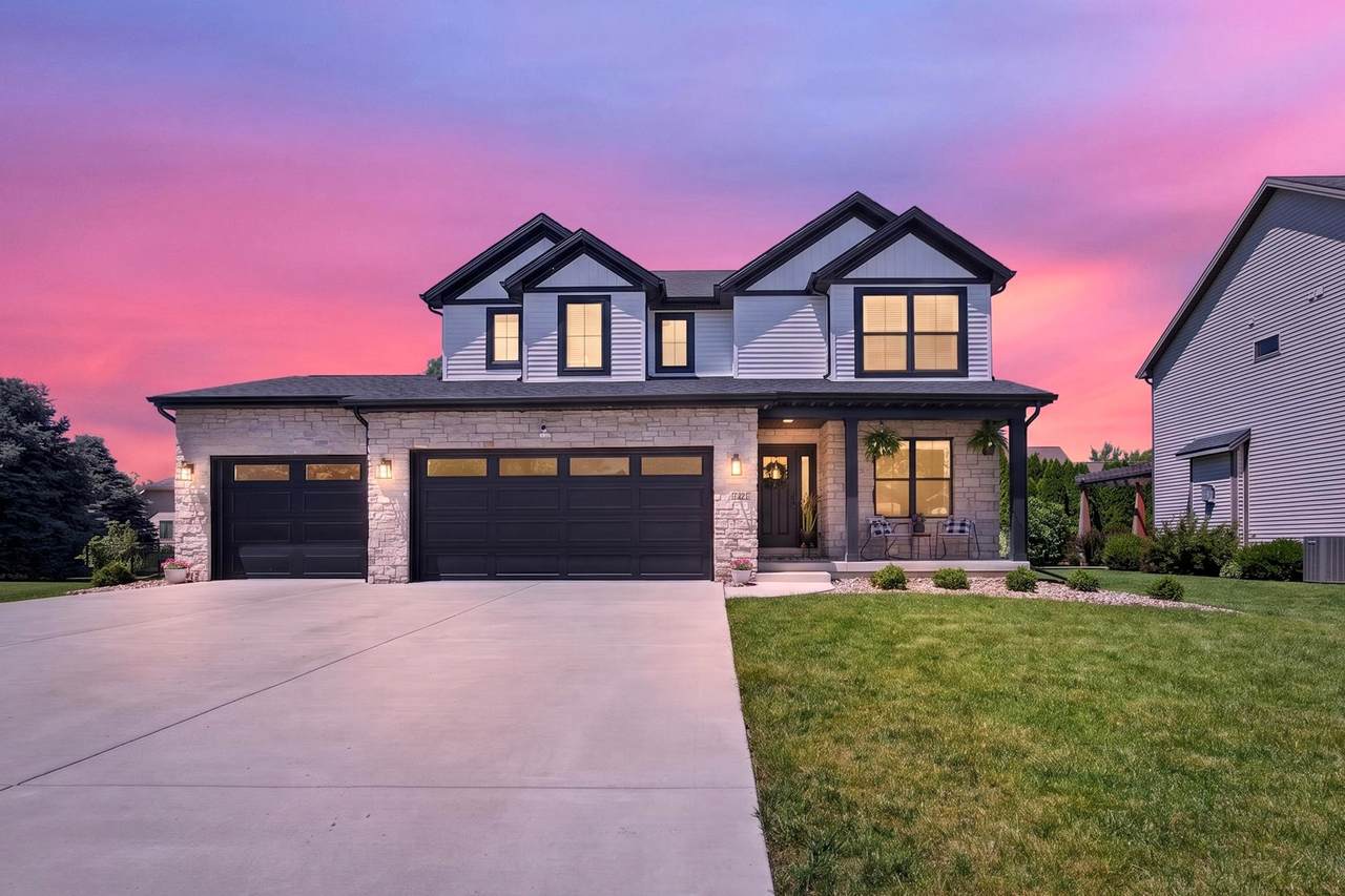 1721 Arborvitae Court - Photo 1