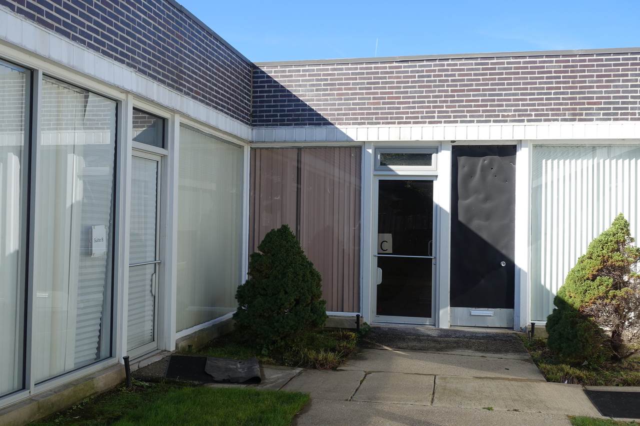 3300 Peterson Avenue - Photo 1