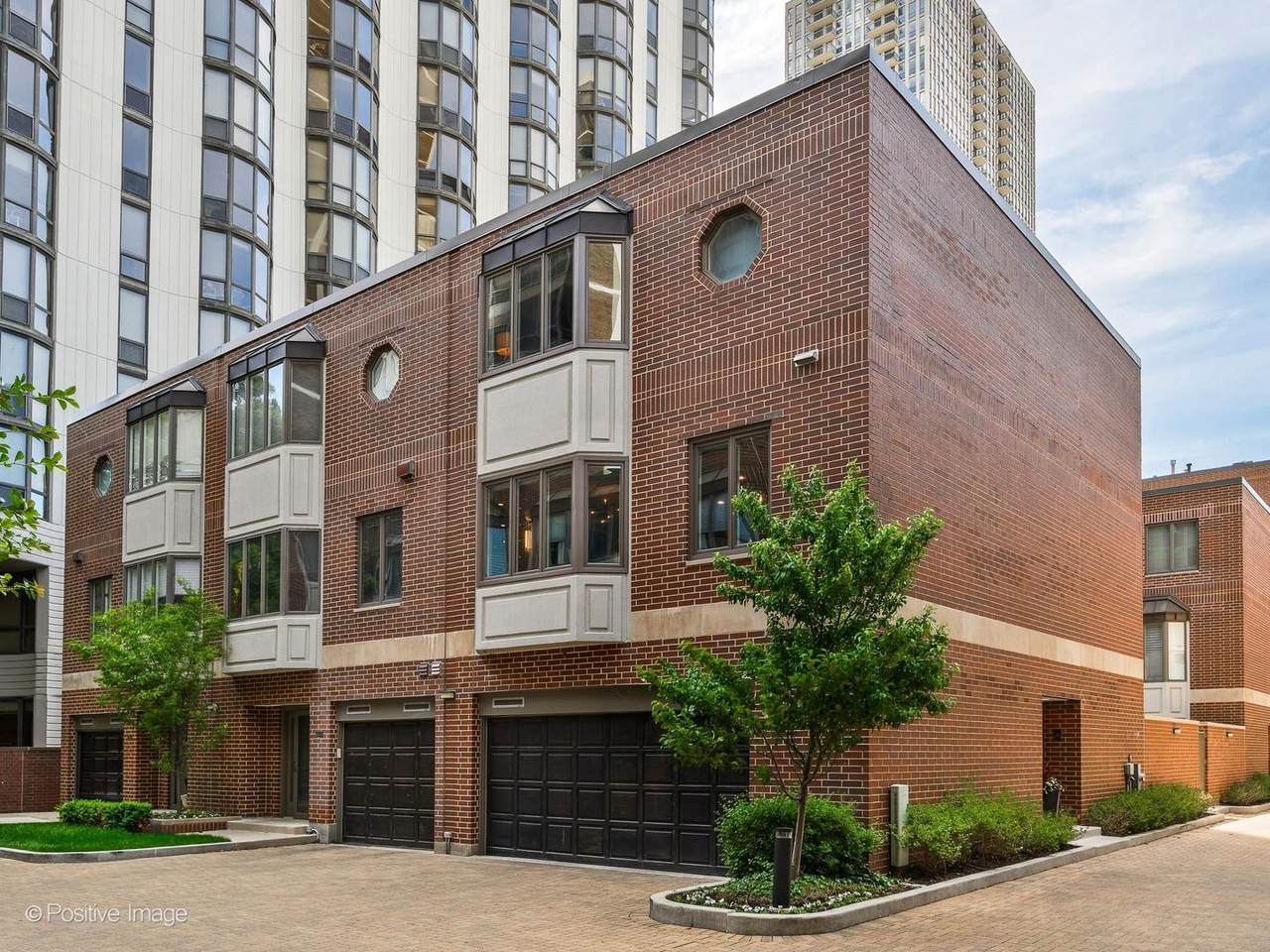 1740 Clark Street - Photo 1