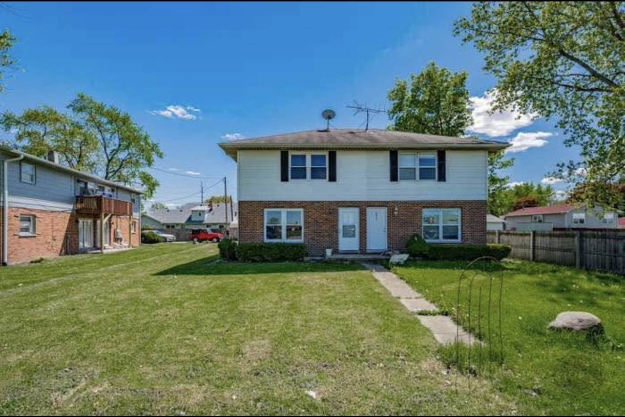 390 Indian Trail - Photo 1