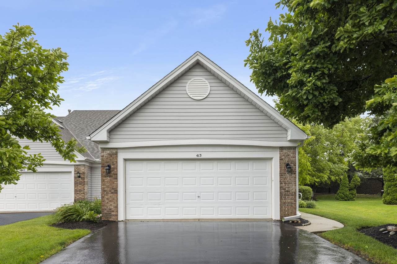 413 Carriage Court - Photo 1