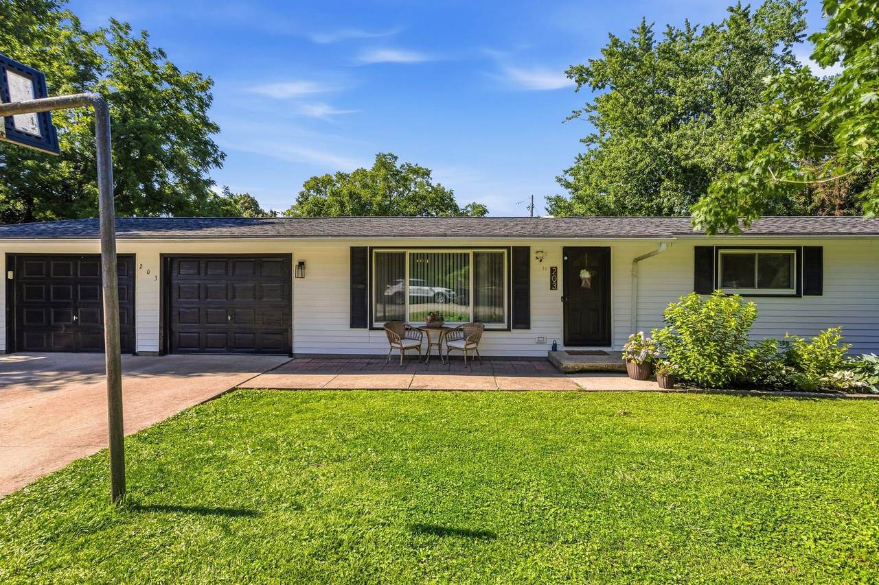 203 Eisenhower Drive - Photo 1