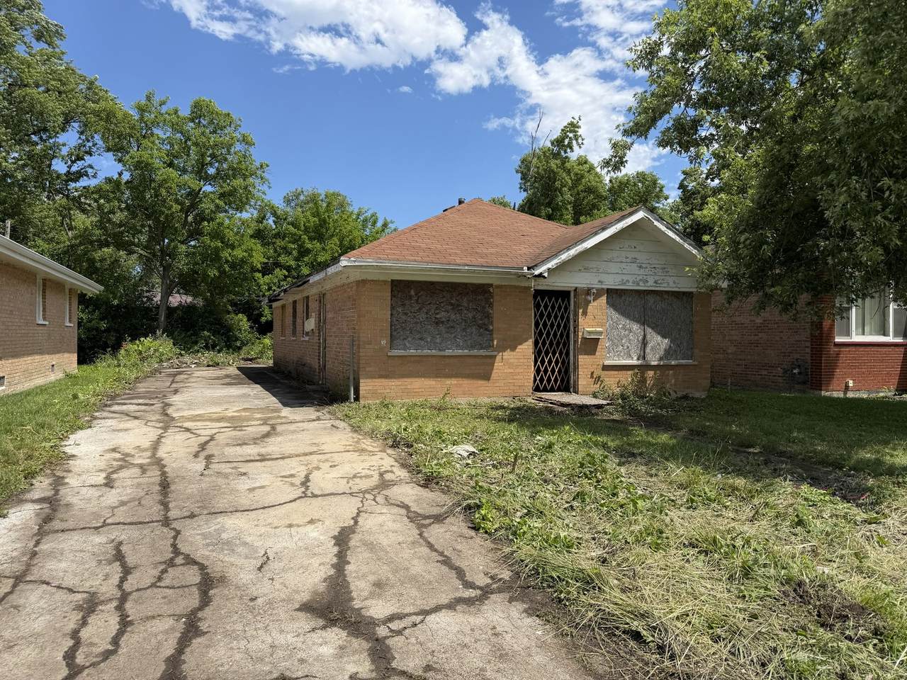 583 Hickory Street - Photo 1