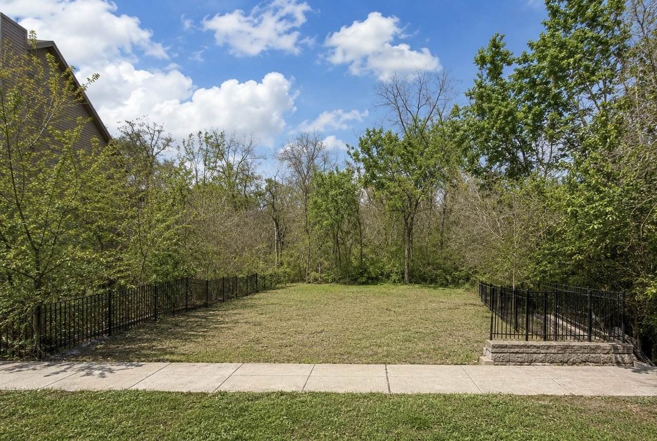2820 Burlington Avenue - Photo 1