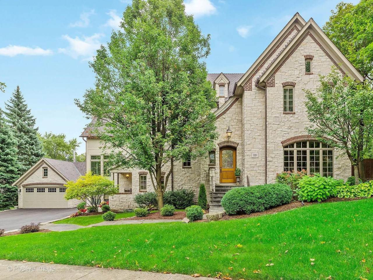 525 York Road - Photo 1