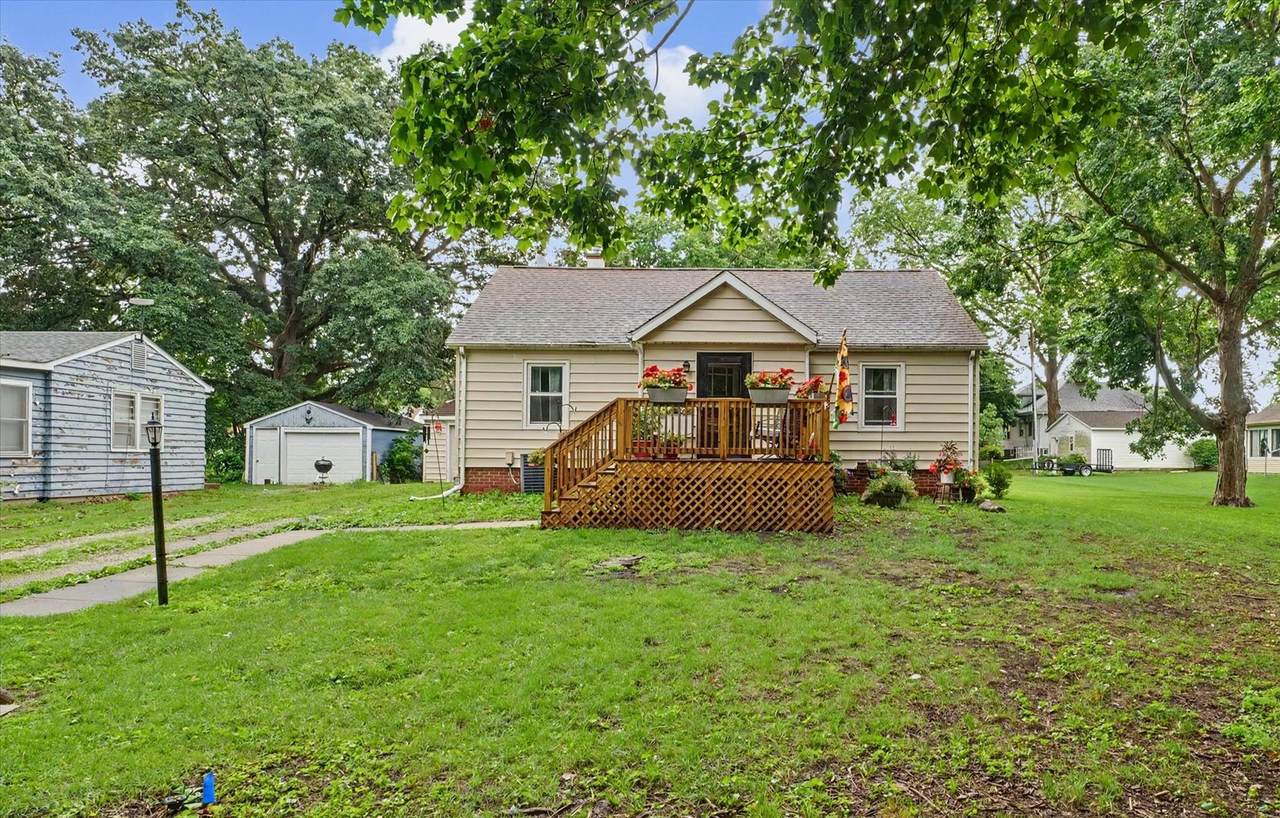 406 Fourth Street - Photo 1