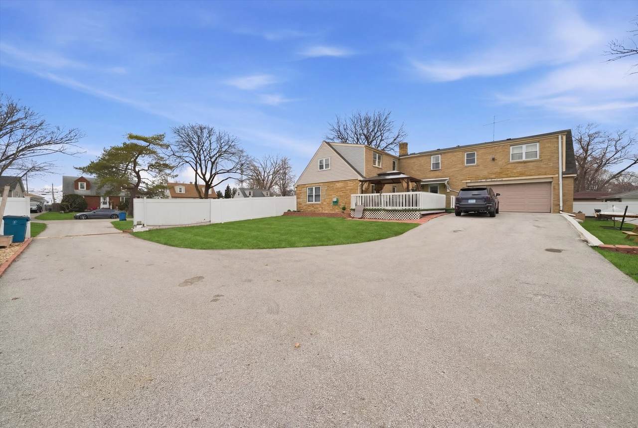 29 Iowa Avenue - Photo 1