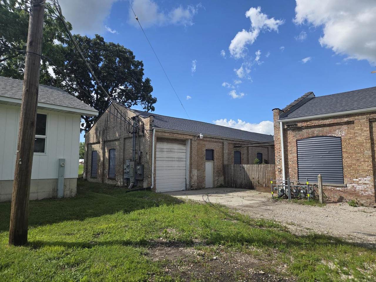 542 Washington Street - Photo 1