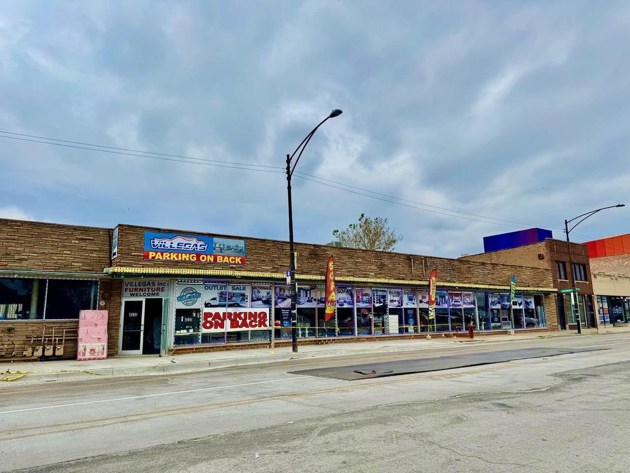 4030 Archer Avenue - Photo 1