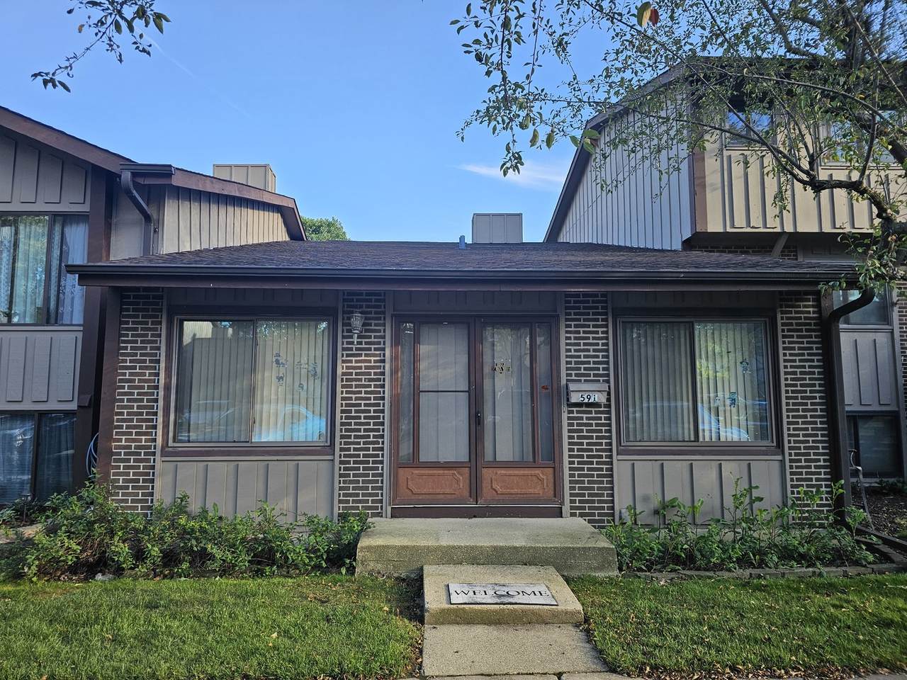591 Forum Drive - Photo 1