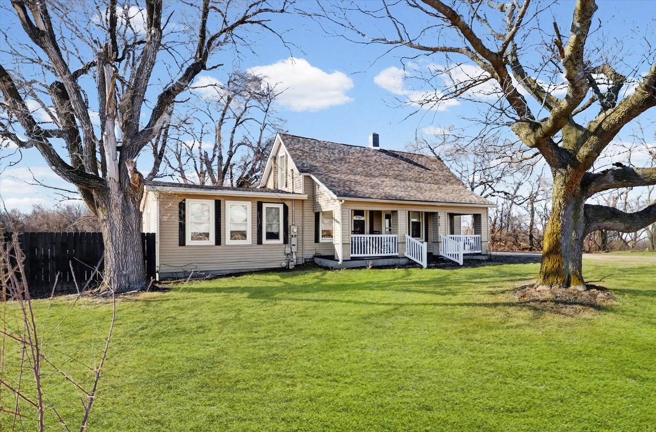 812 Brewer Road - Photo 1
