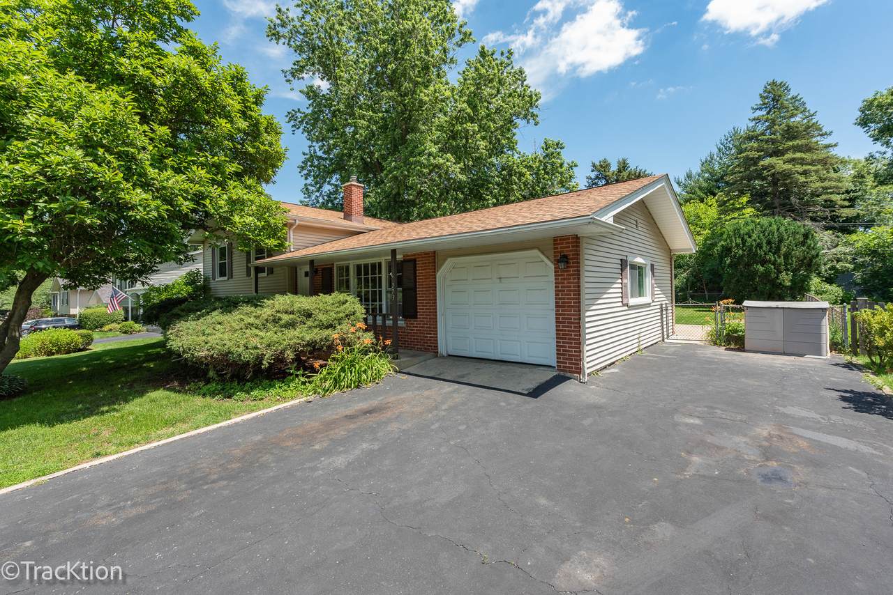 0N273 Peter Road - Photo 1