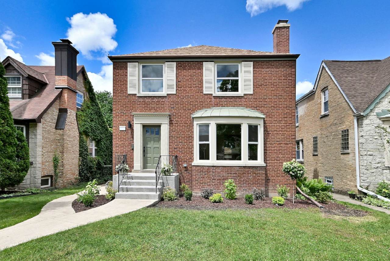 1728 76 Avenue - Photo 1