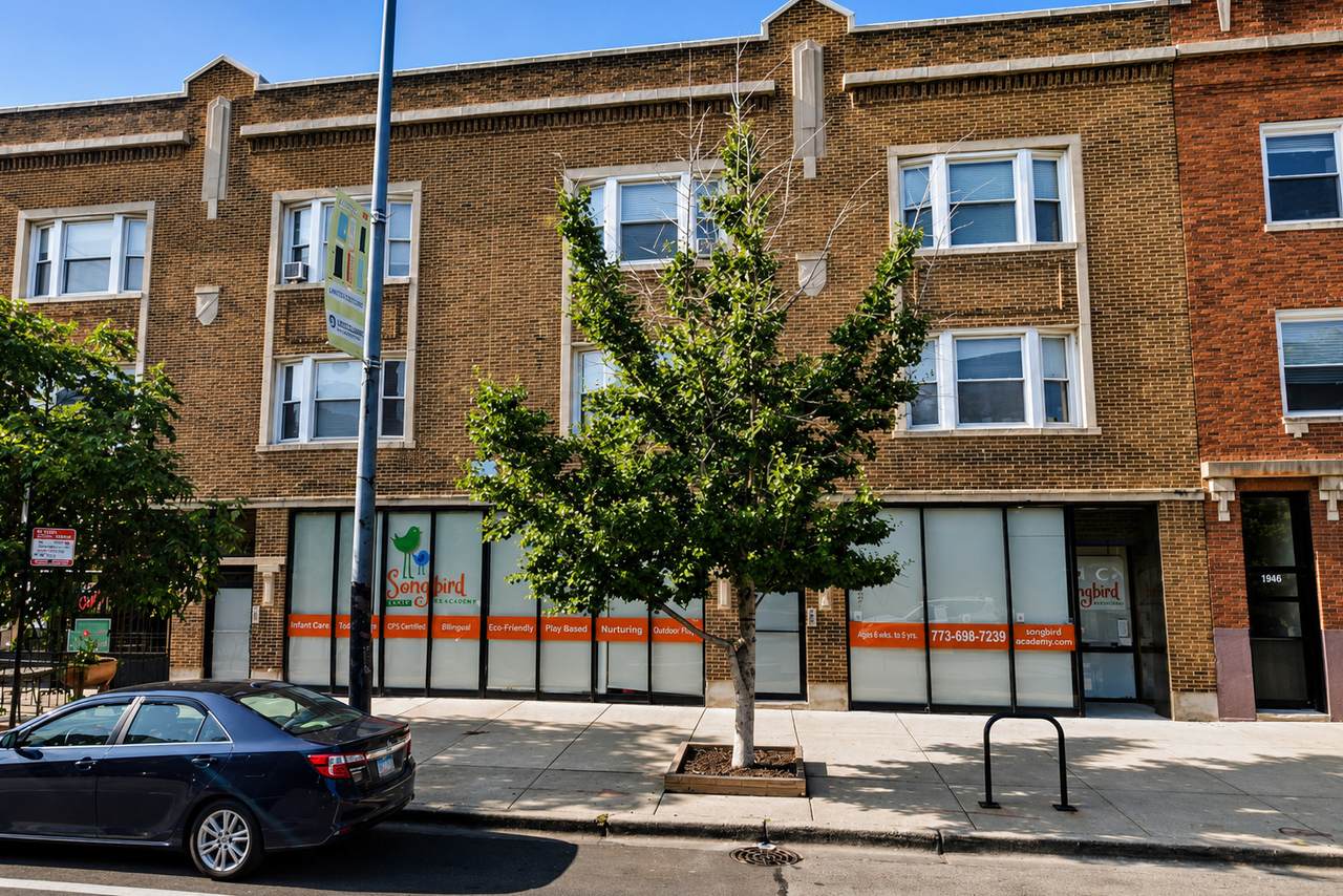 1908-12 Montrose Avenue - Photo 1