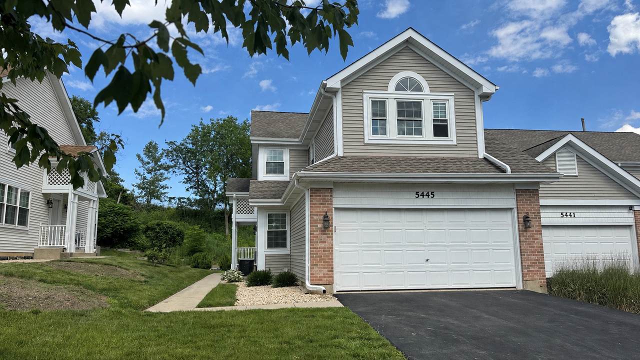 5445 Ridge Crossing - Photo 1