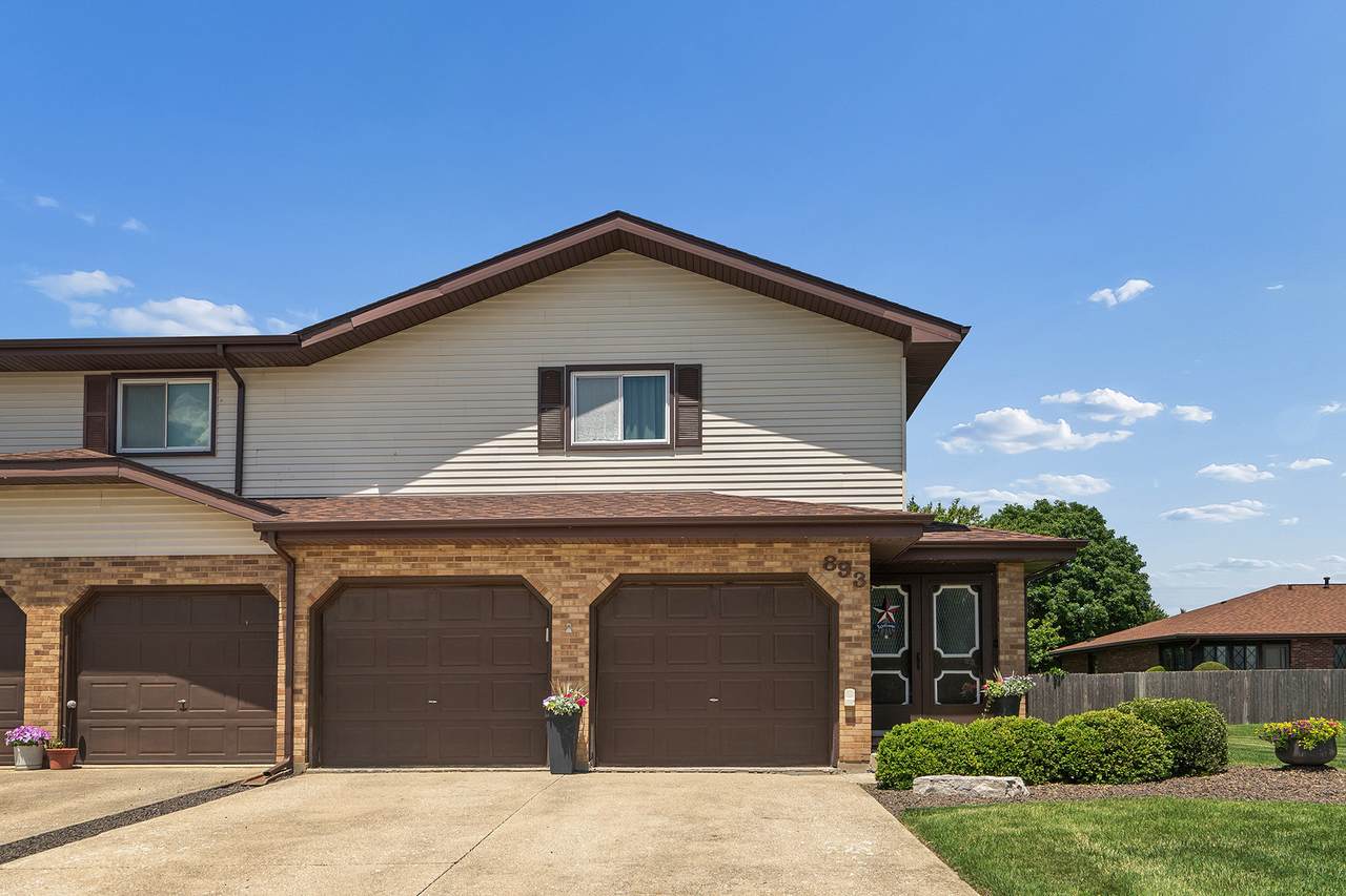 893 Meadow Ridge Lane - Photo 1
