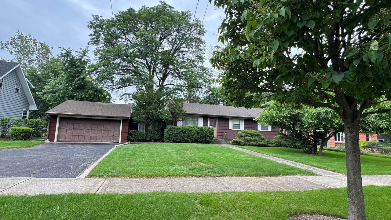 814 Illinois Street - Photo 1
