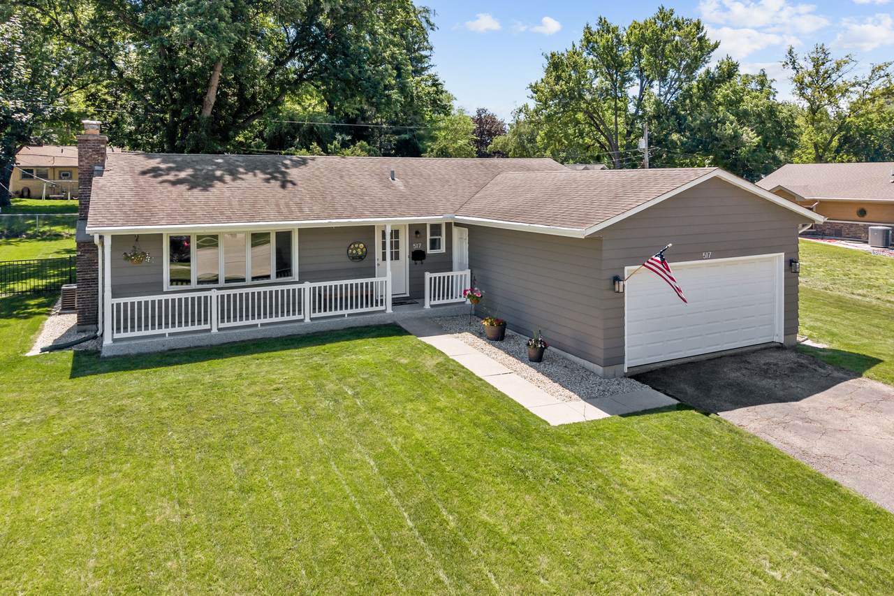 517 Hubbard Street - Photo 1