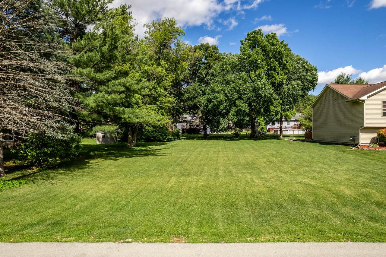 411 Staffordshire Drive - Photo 1