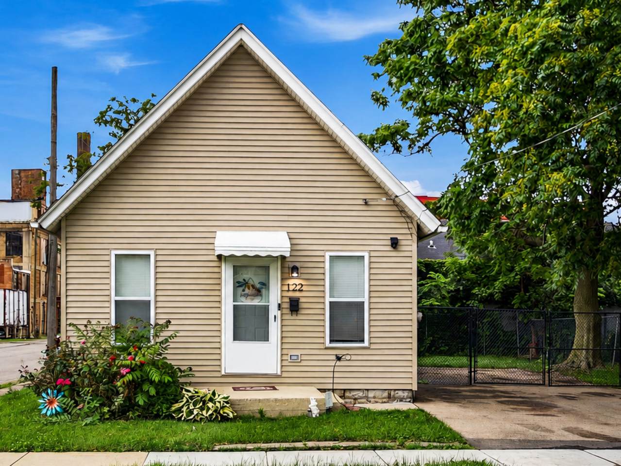 122 Cross Street - Photo 1