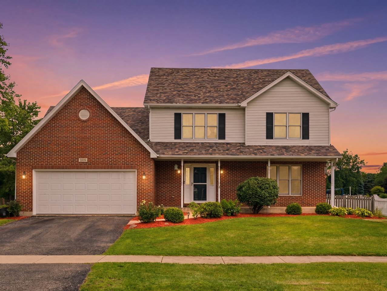 1615 Canterbury Court - Photo 1