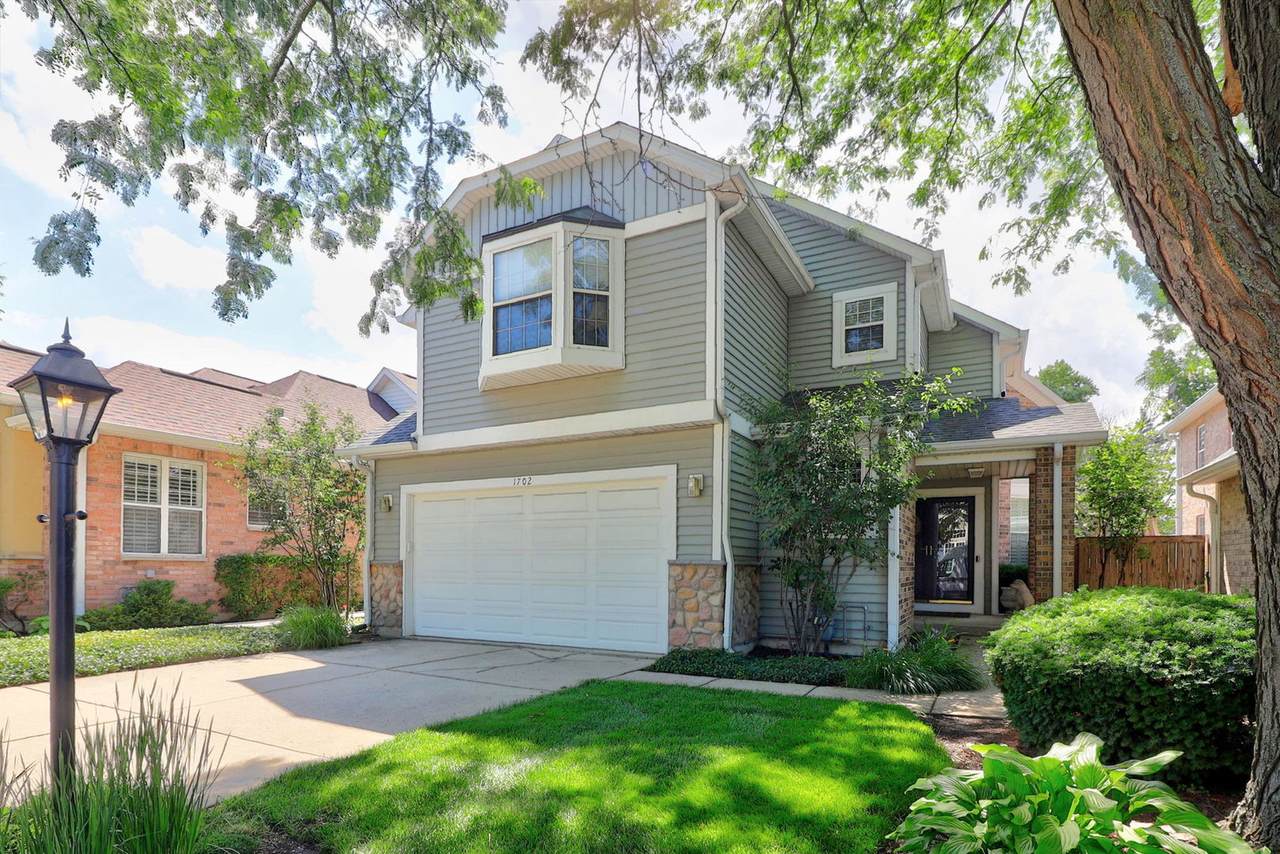 1702 Astor Avenue - Photo 1