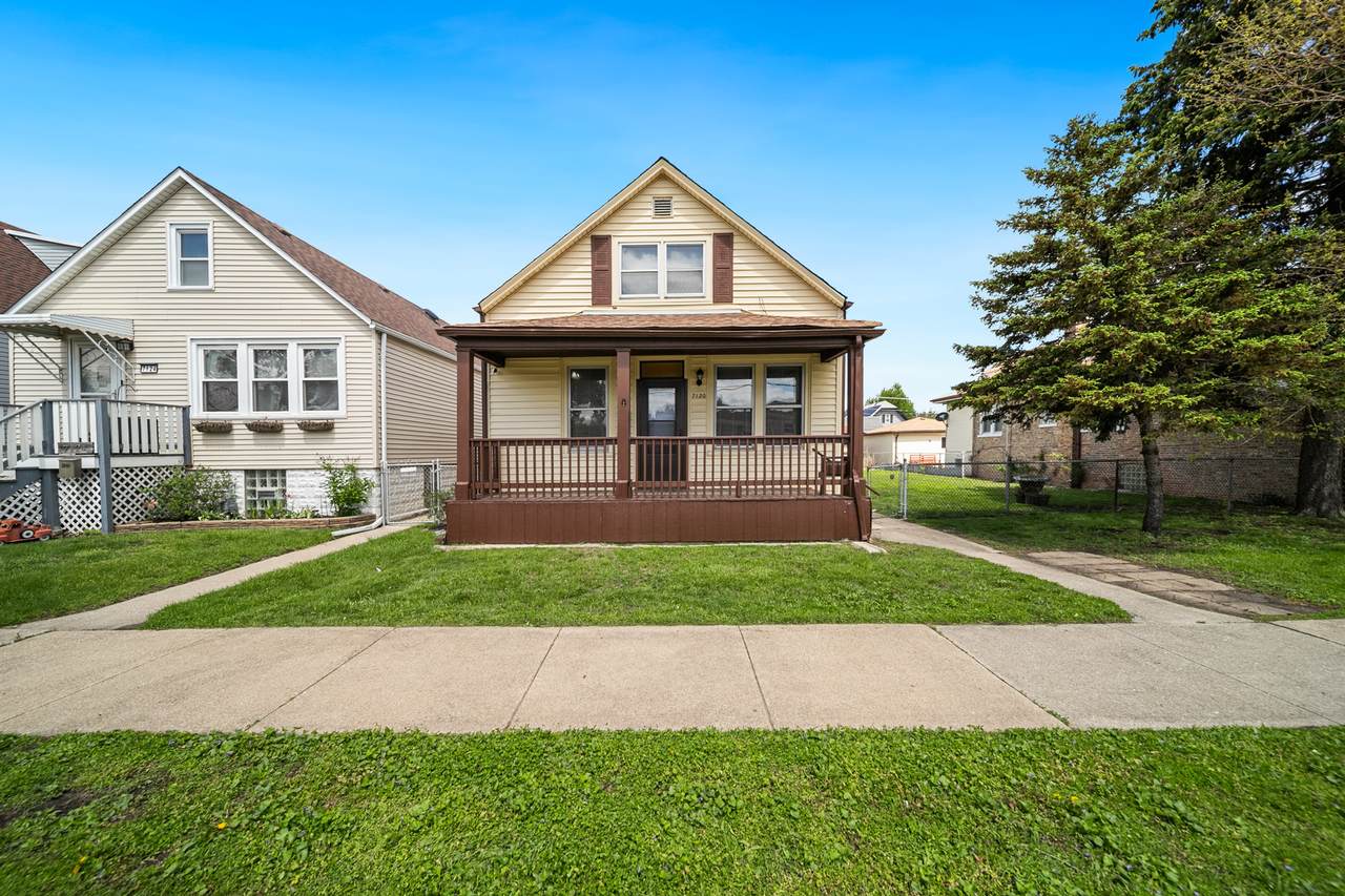 7120 41st Street - Photo 1