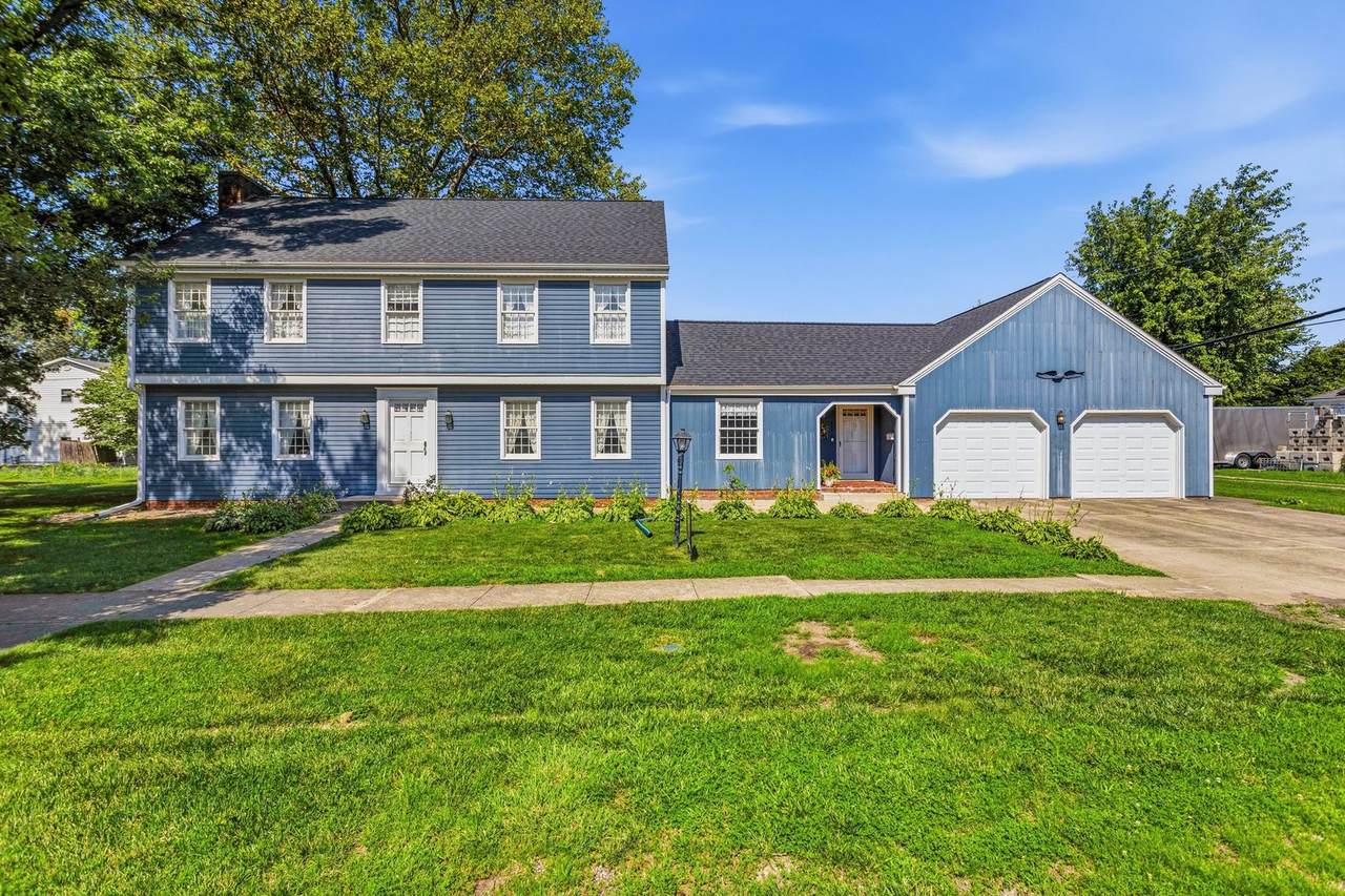 415 Spruce Street - Photo 1
