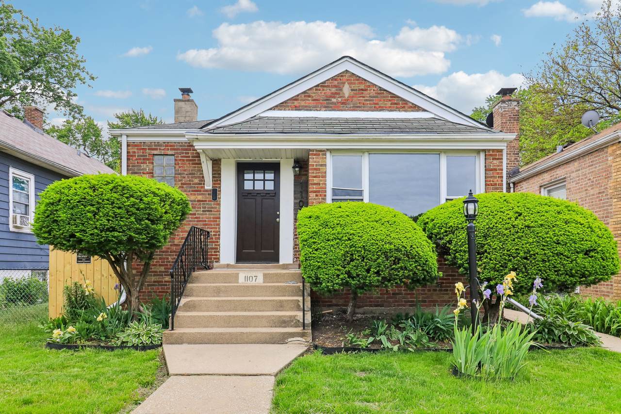 1107 101st Street - Photo 1