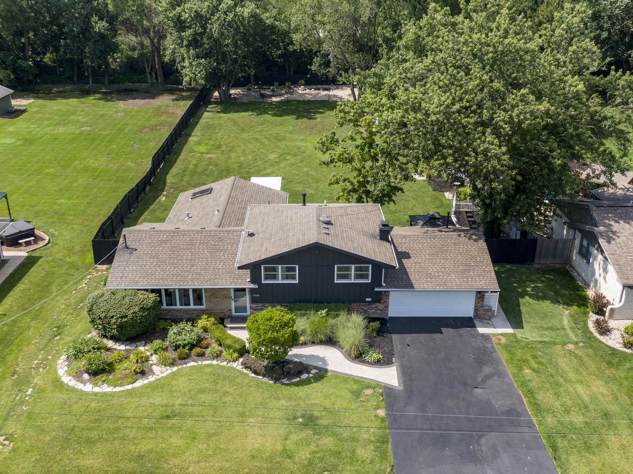 https://bt-photos.global.ssl.fastly.net/mred/1280_boomver_1_12692838-1.jpg