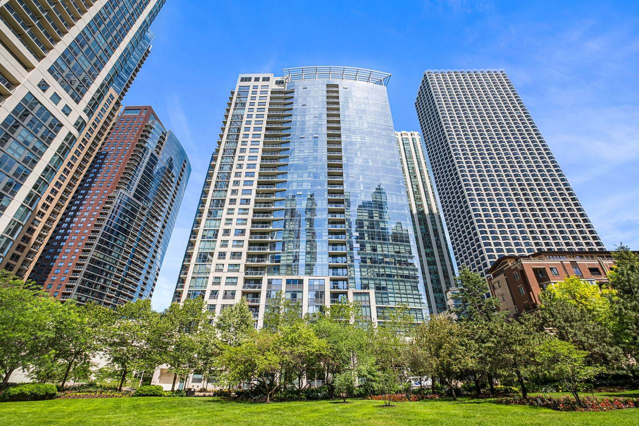 201 Westshore Drive - Photo 1