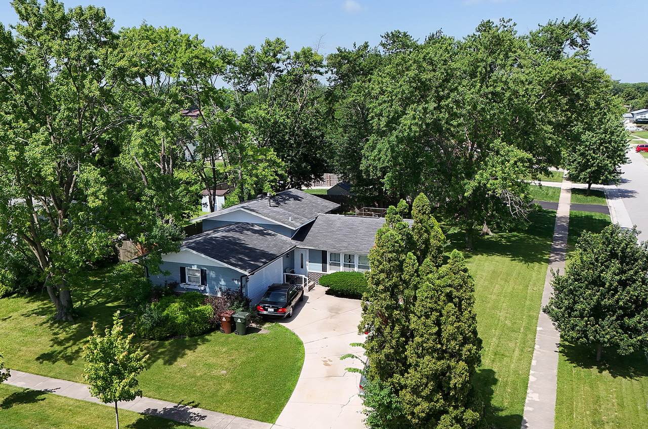 18832 Keeler Avenue - Photo 1