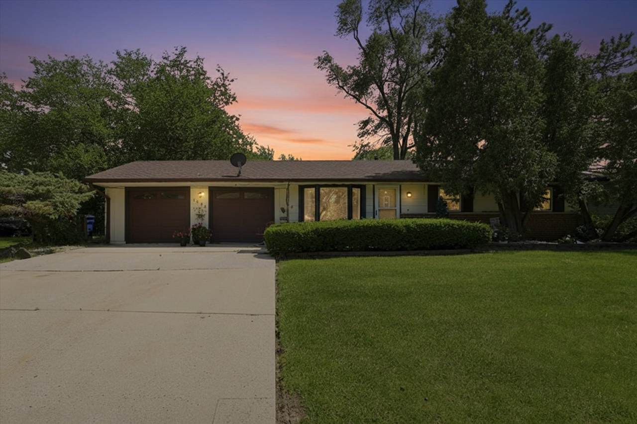 1509 Chatham Lane - Photo 1
