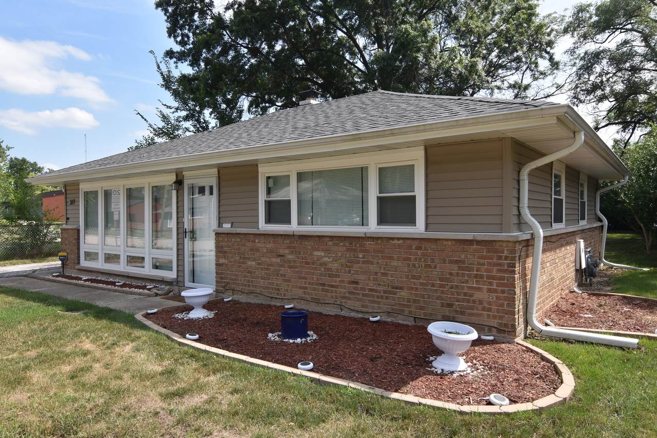 317 Mohawk Street - Photo 1